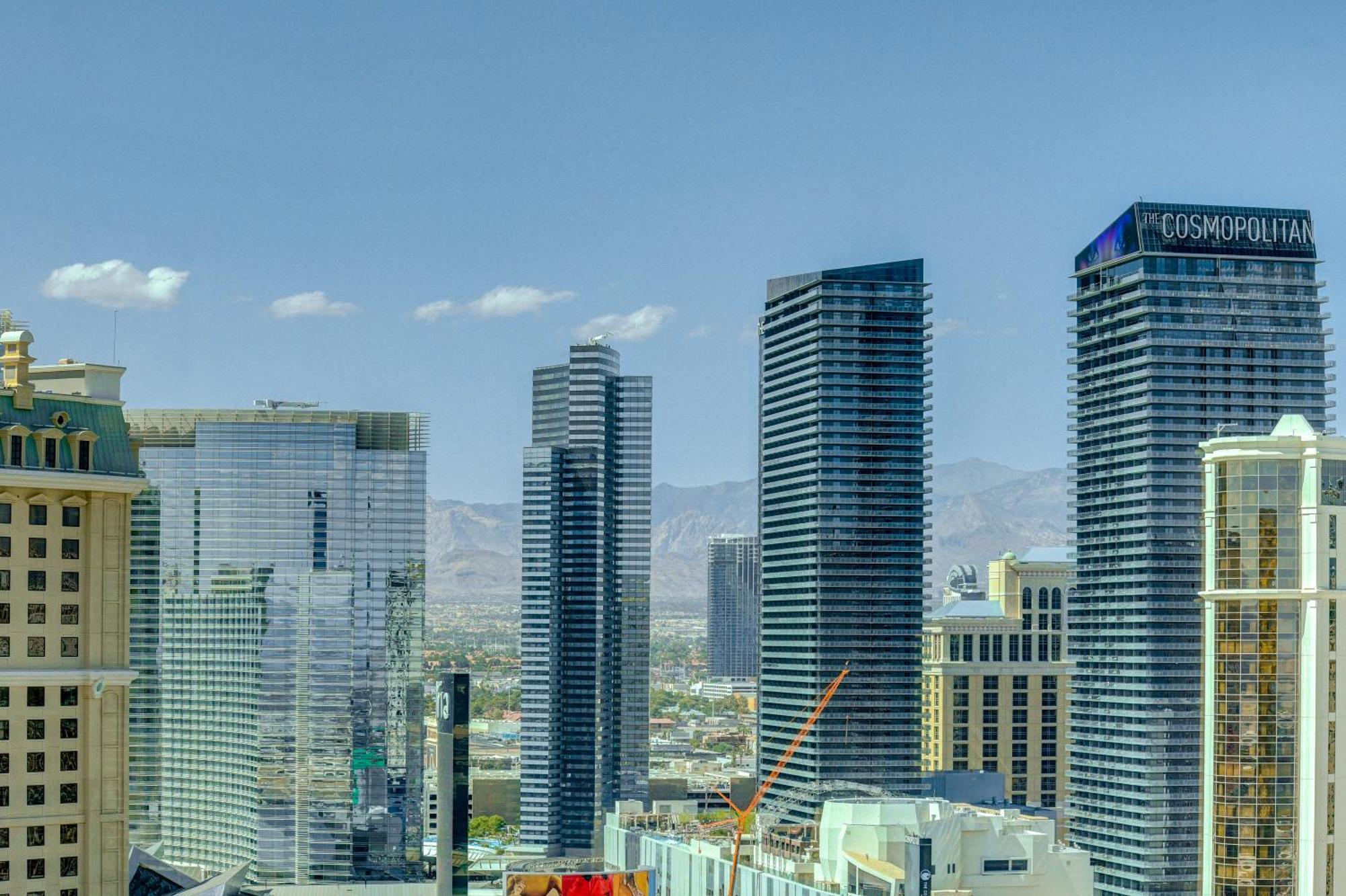The Fantasy Suite Mgm Signature Pool View Las Vegas Exterior foto